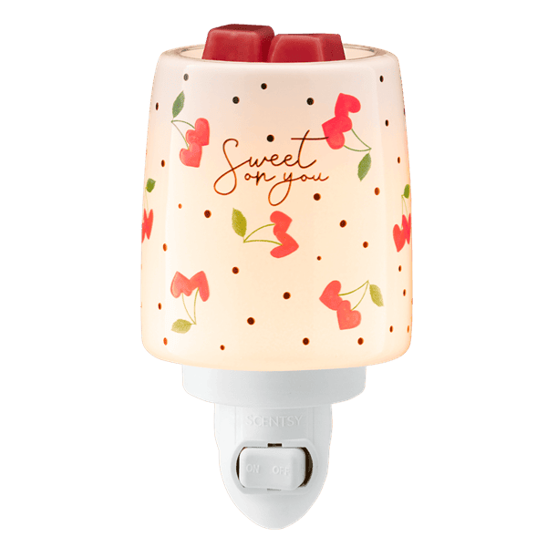 Cherry Picked Mini Scentsy Warmer - Lit